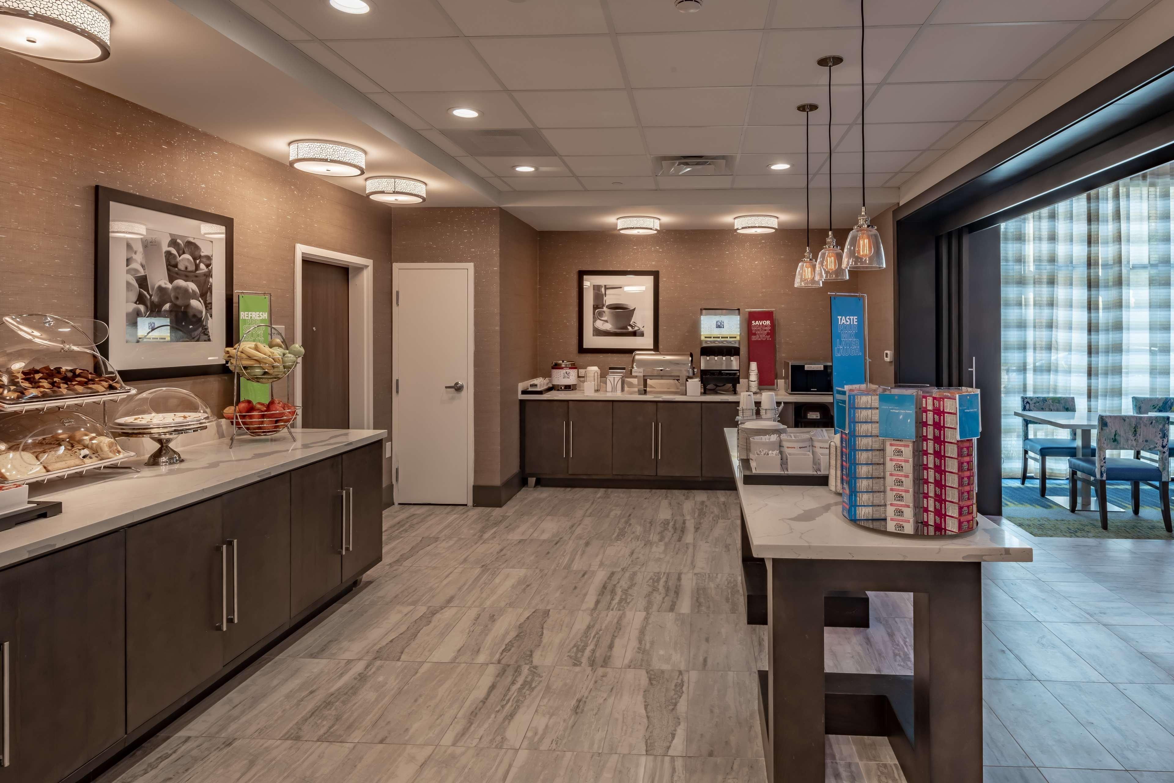 Hampton Inn & Suites Dallas/Plano Central Eksteriør billede