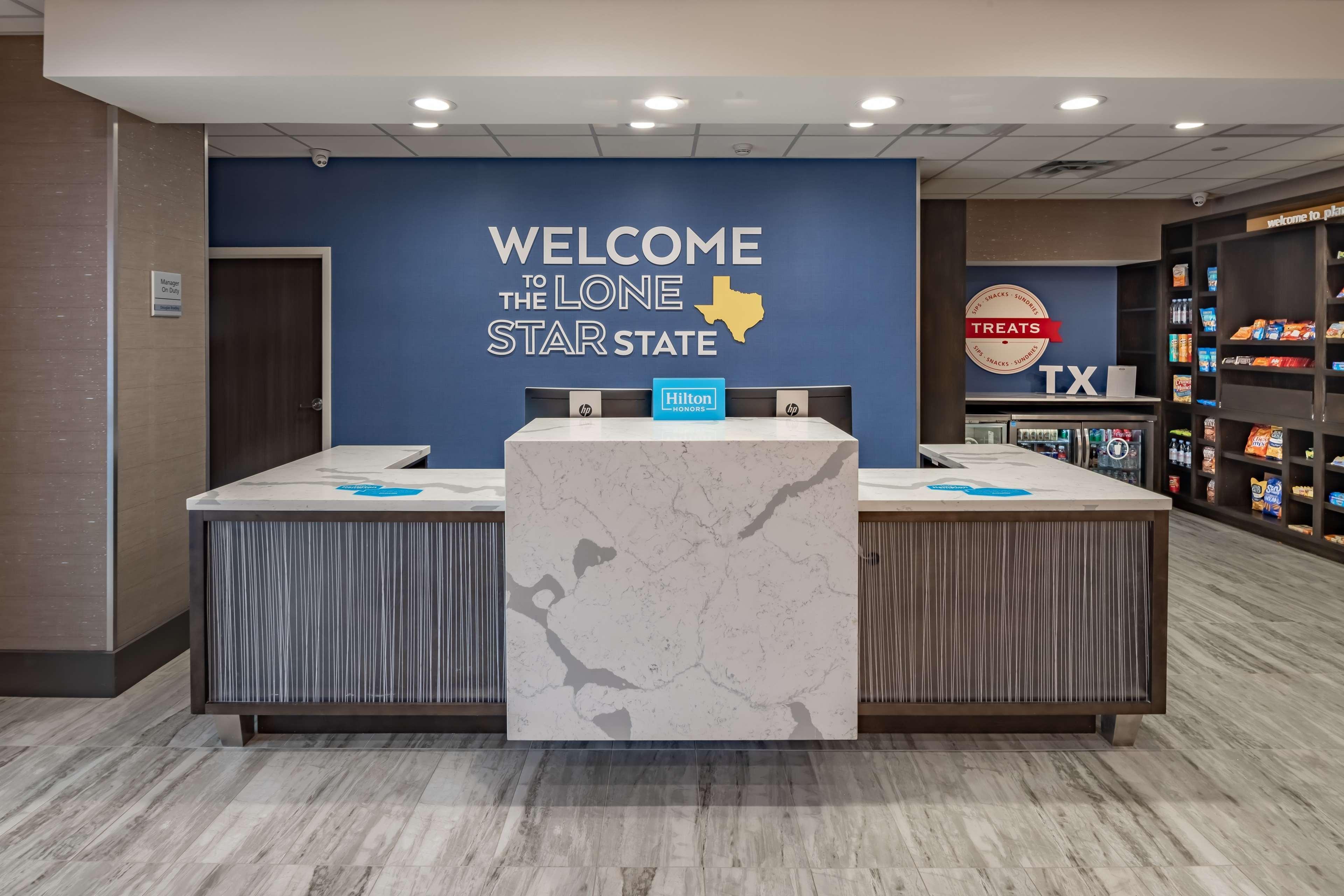 Hampton Inn & Suites Dallas/Plano Central Eksteriør billede