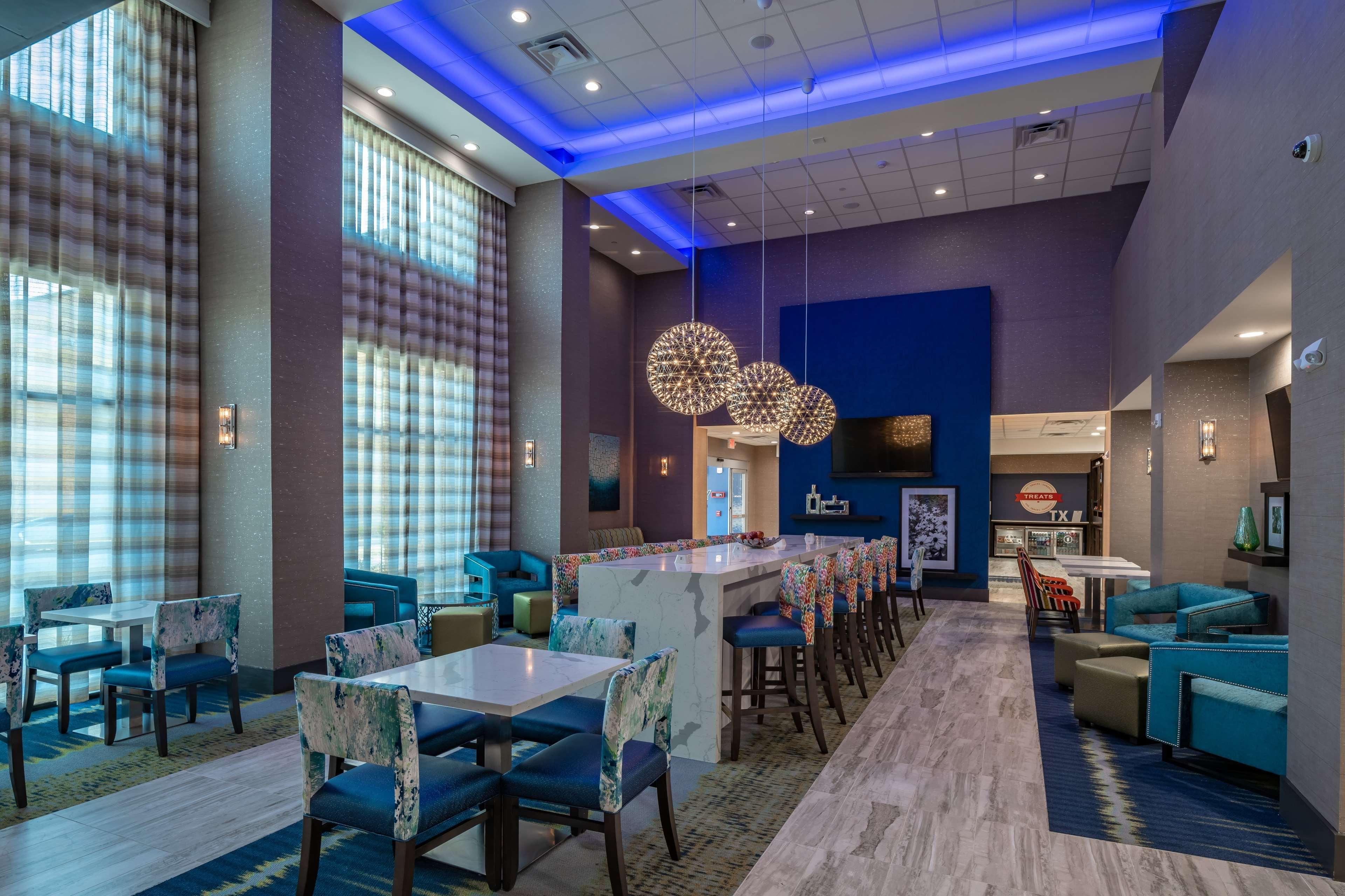 Hampton Inn & Suites Dallas/Plano Central Eksteriør billede