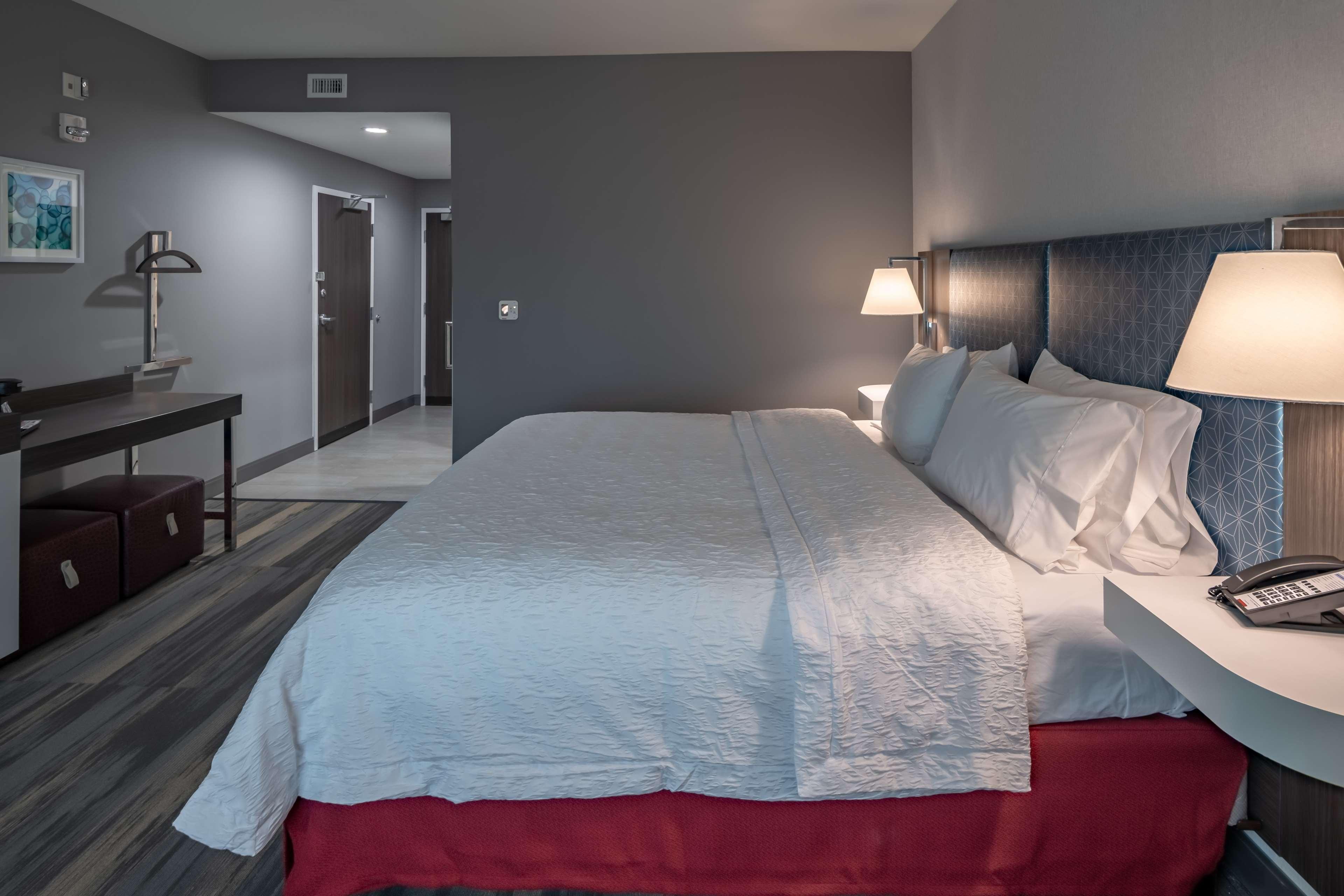 Hampton Inn & Suites Dallas/Plano Central Eksteriør billede