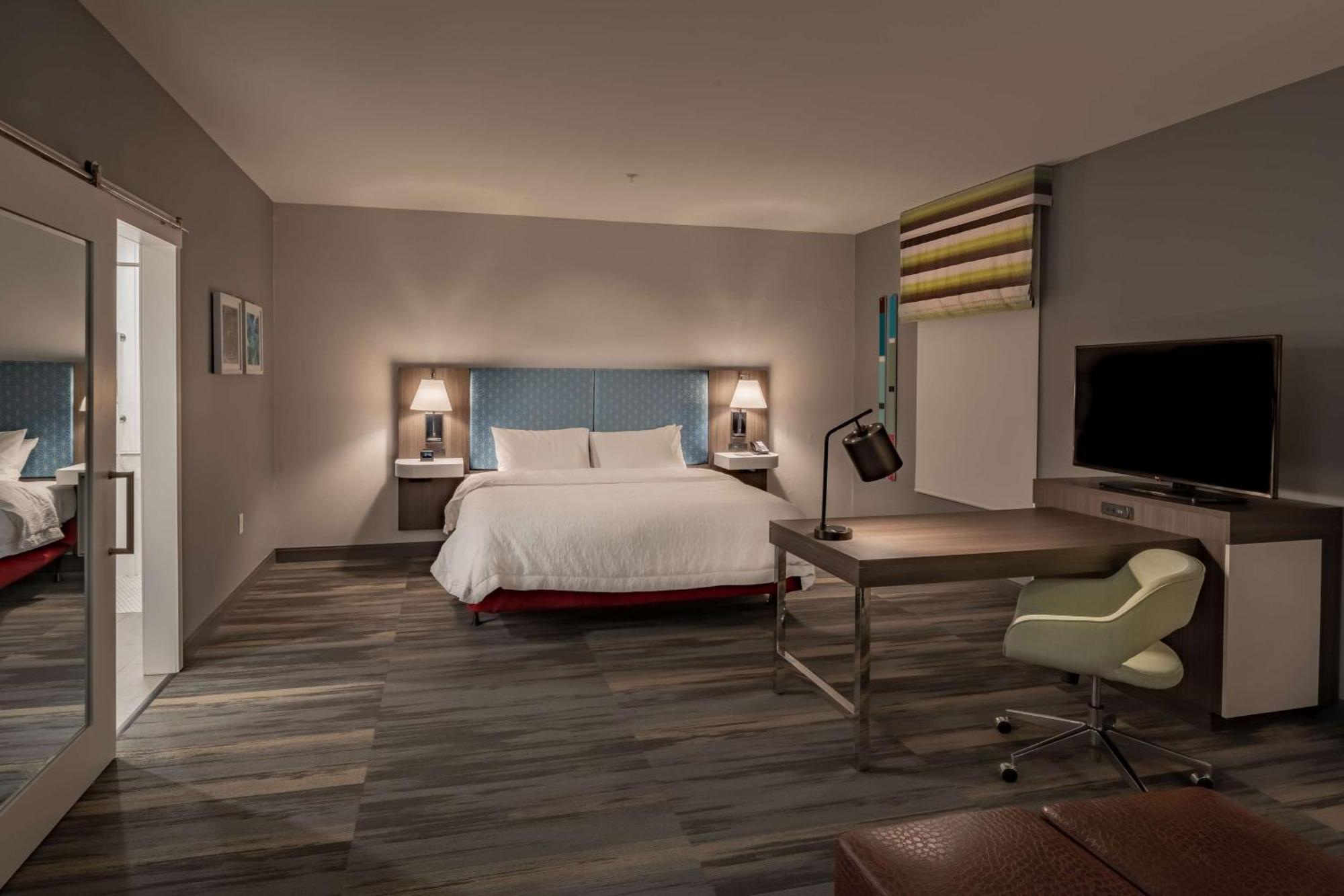 Hampton Inn & Suites Dallas/Plano Central Eksteriør billede